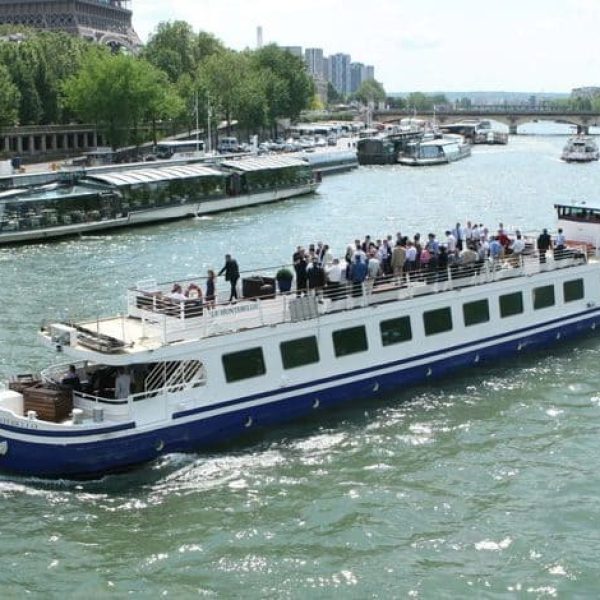 bateau-paris-seine-montebello-peniche-croisiere-sur-la-seine