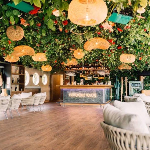 1-bateaux-mouches-salle-de-reception