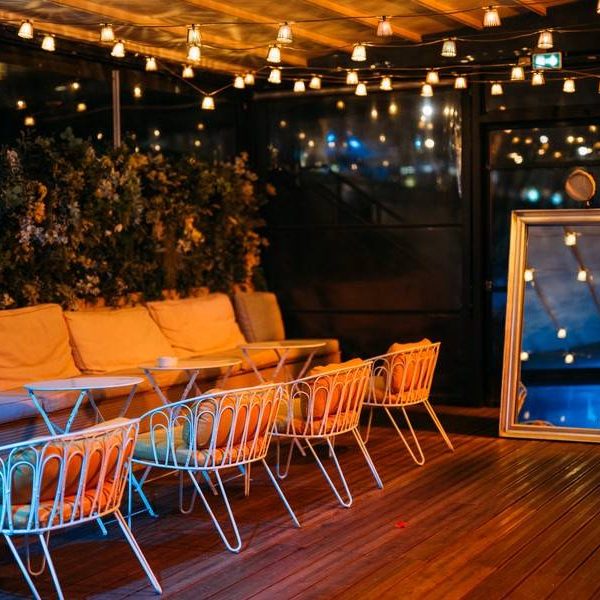 peniche-paris-canal-lescale-bleue-reception-cocktail-dinatoire