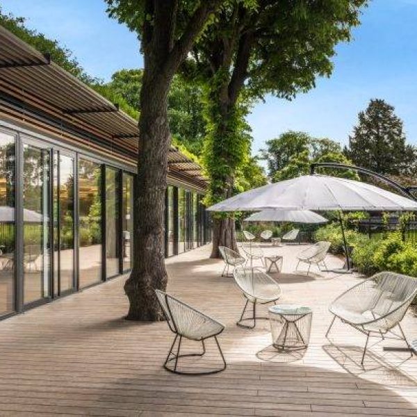 salle-pavillon-royal-paris-terrasse-vue-sur-la-tour-eiffel