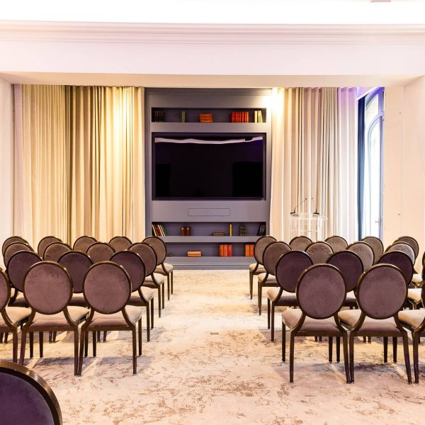 salle-sodexo-prestige-maison-de-la-recherche-salle-de-seminaire